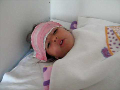 Velina s temperatura pee pesni