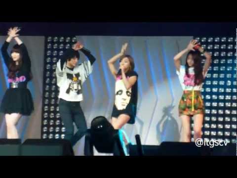 [Fancam] 120520 SMTown LA - f(x) - Hot Summer rehearsal HD