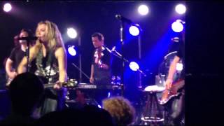 The Band Perry - Double Heart - Live in Munich - 22-11-2013