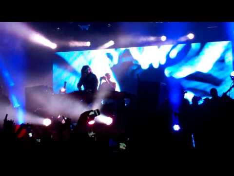 Skrillex opening Webster Hall with Breakin a Sweat