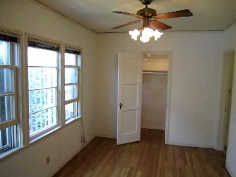 PL1684 - BEVERLY HILLS Apartment For Rent.