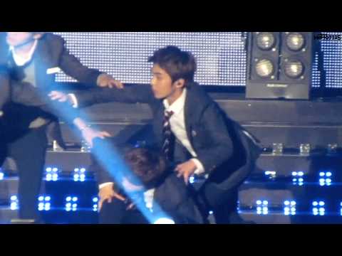 131003 EXO G마켓콘서트 늑대와미녀 시우민,카이 직캠