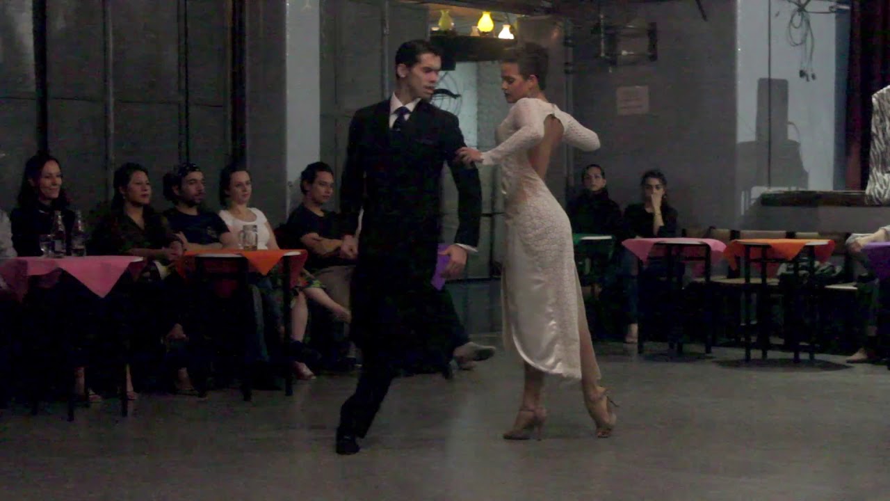 Axel Arakaki y Agostina Tarchini - 31/7/2017 - El Motivo 2/3