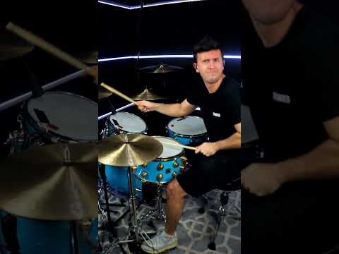 QUANDO O BATERA É EXPULSO DO LOUVOR PARTE 3.0! NO HINO DA HARPA! 🥁 FIRME NAS PROMESSAS 🎵 #SHORTS