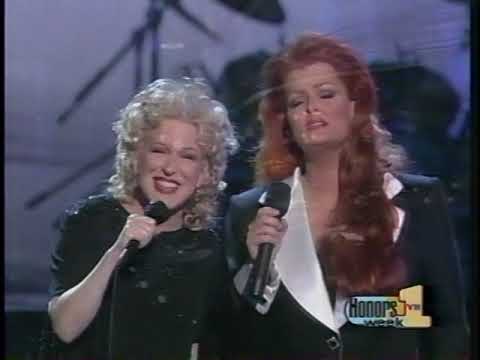 Wynonna Judd & Bette Midler | Let It Be Me duet | Wy sings with Smokey Robinson | VH1 Honors (1995)