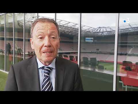 Autoroute A8 : une voie pour les bus à l'étude