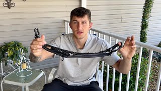 A Dog Leash + Seat Belt In One