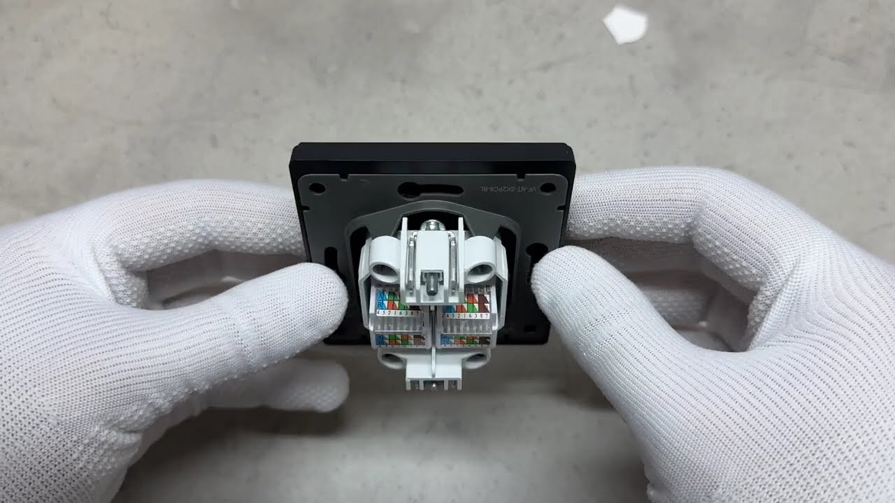 Розетка CAT6e подвійна комп'ютерна вугільно-чорна VIDEX NOTA (VF-NT-SK2PC6-BL)