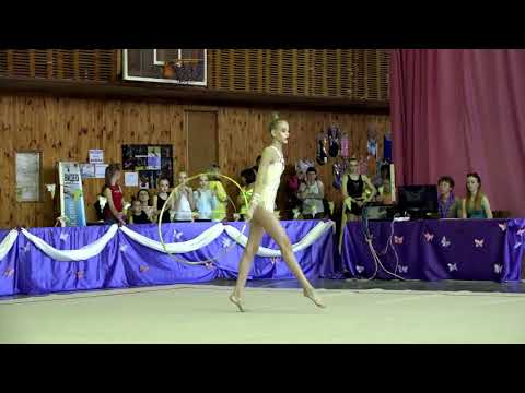 Бизина Елена 2005 обруч