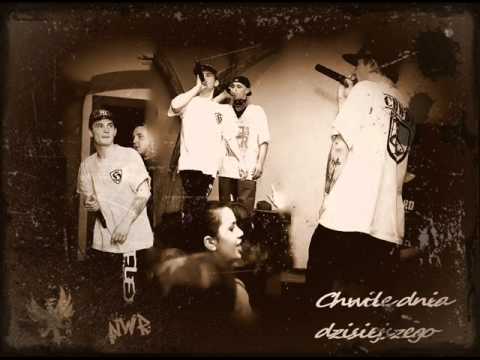 Wołek - Pseudo Raperze ( feat.,Siekiera,Bzym