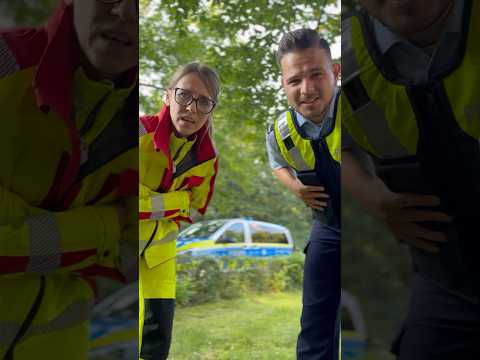 Was stimmt hier nicht?! 🚓🚑 #rettungsdienst #polizei #polizeinrw