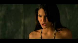 Cassie - Me &amp; U - (Official Music Video 2006) HD