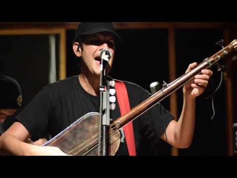 Lazywall - Blood On Blood (Live Session)