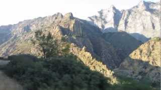 preview picture of video 'Driving through Kings Canyon National Park'