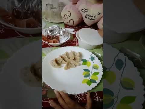 eating momos 🥟#dumplings #love #foodie #yummy #explore #explorepage #viral #tasty #chinese #hashtag