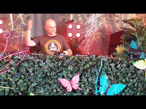 2019 Good Man Ben Liebrand never Gives it up with Kiss I was made @ ParkCity Live Heerlen