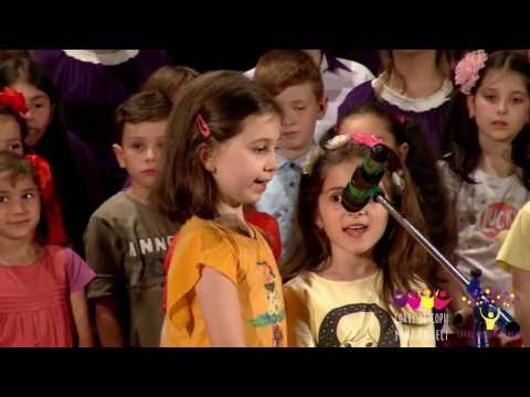 Corurile de copii Angeli și Mini Angeli - Lumea copiilor!