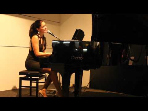 Joyce Cândido - Samba e Amor (original de Chico Buarque)