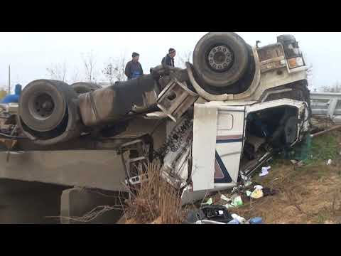 ȘTIRE ETV/ 20.11.2017 - TIR CU GRÂU, RĂSTURNAT LA BRĂILA