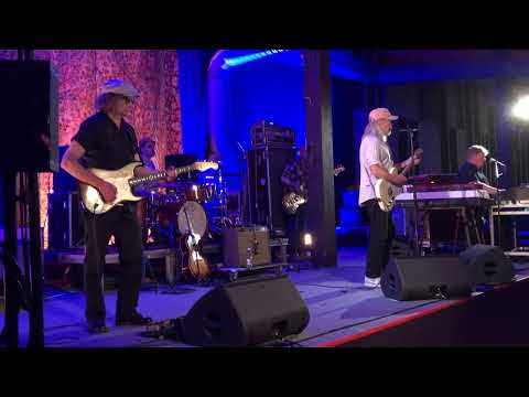 J. Karjalainen - Avaruuden Ikkuna