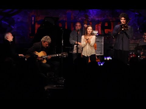 2017 Brigas nunca mais    JOAN CHAMORRO presenta  JOAN CODINA ( con RITA PAYÉS)