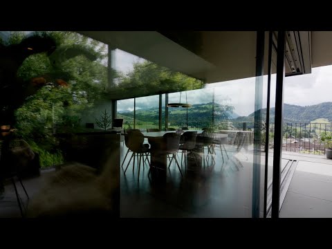 Design trifft Natur: Wohnen am Waldrand über Steffisburg - Casa Immobilien