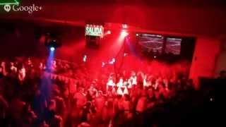 Fiesta Eyeliner en vivo con KARAMELO SANTO!