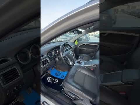 фото volvo v70 iii 0