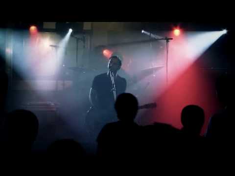 APPLESHIFT - Hit Back (live at supelec 16/10/09)
