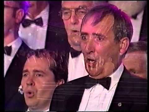 Cor Orffiws y Rhos - Safwn Yn Y Bwlch