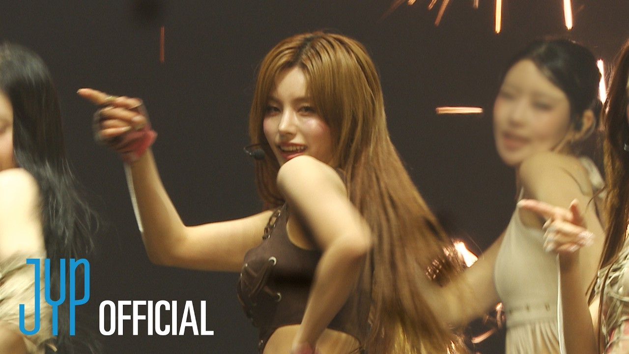 ITZY "GOLD" (CONCERT CAM VER.) @ 'TUNNEL VISION' in MACAO