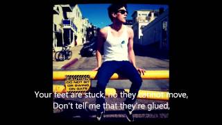 joe brooks- Holes inside (with lyrics)