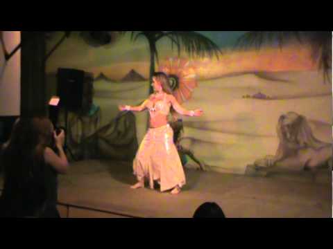 Bailarina Shaina Nur - Festa árabe Top Dance