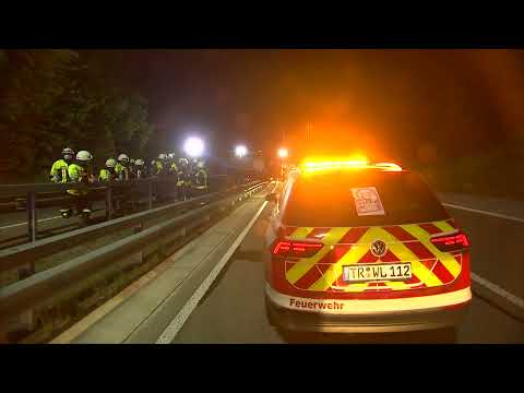 Schwerer LKW-Unfall auf der A1 zwischen Mehring und Reinsfeld