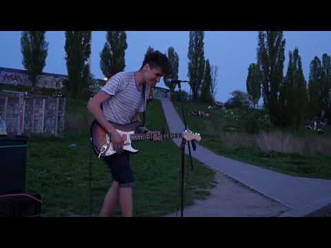 DEANisHOME - The One live // Mauerpark