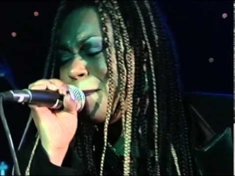 ' Melody' live