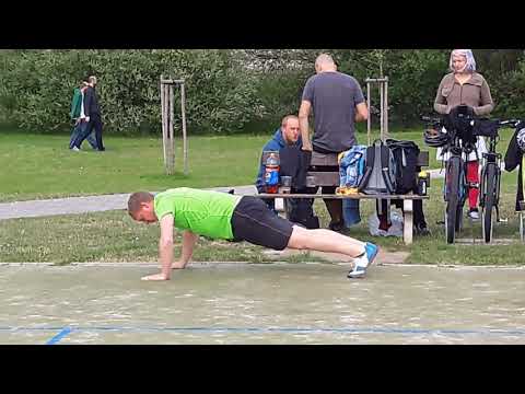 Karol Polák komentuje nohejbal