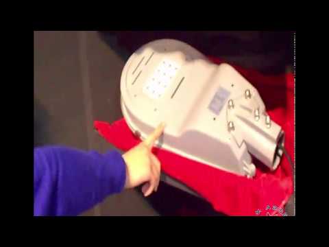 A tour inside a Chinese LED factory show room