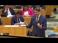 Wilders (PVV) VS D66: "We gaan toch GEEN OORLOG voeren tegen Rusland? Je kan NIET iedereen helpen!"