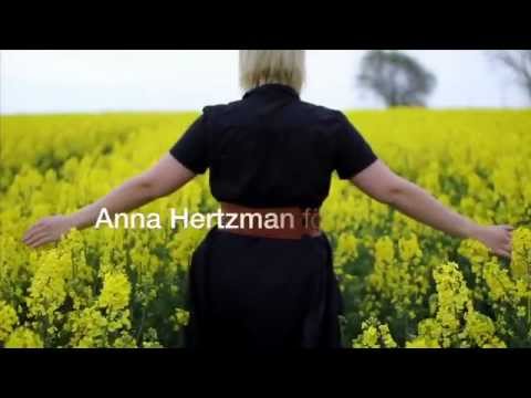 Född långt ut - Anna Hertzman (Officiell musikvideo)