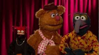 The Muppets Star Ceremony: Pepe, Fozzie and Gonzo Interview [HD]