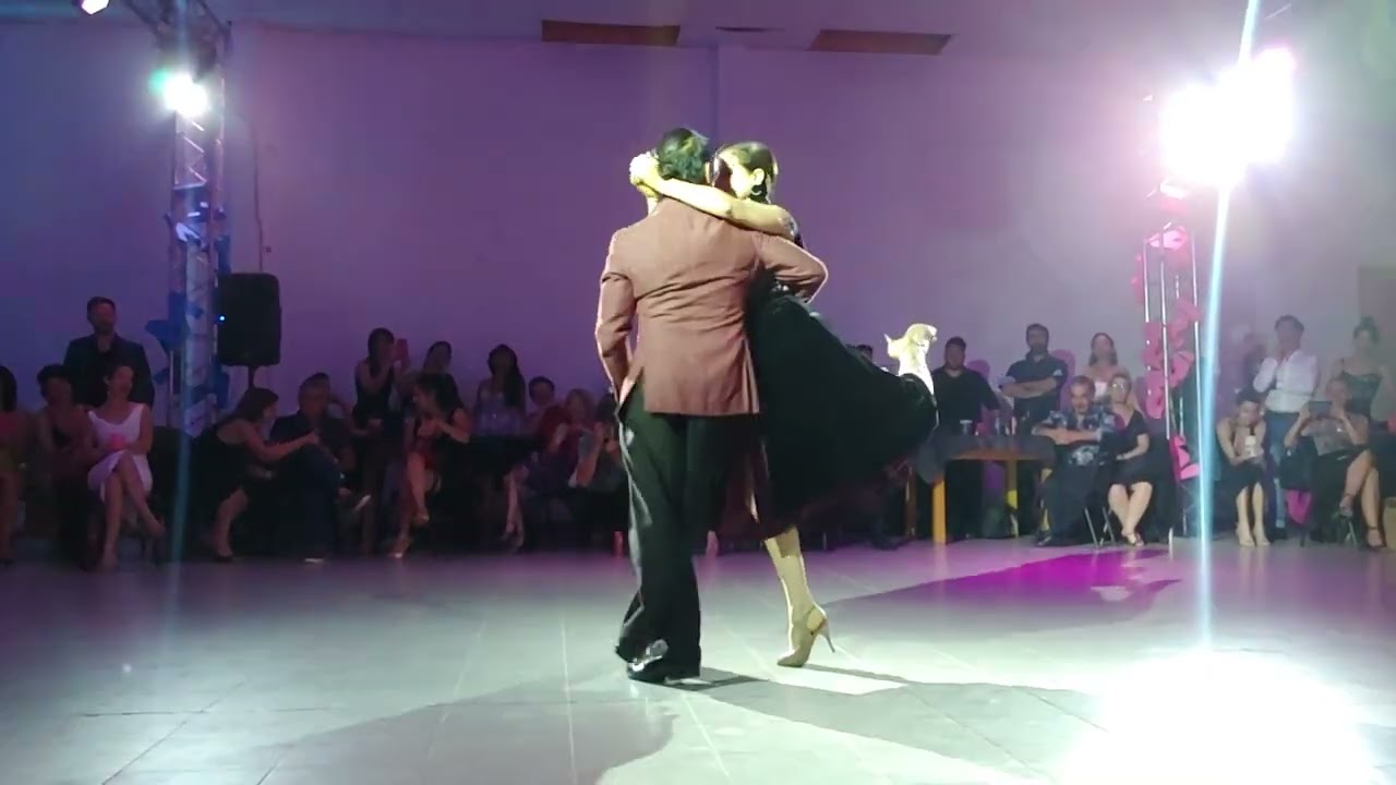 Mariela Sametband y Guille peque Barrionuevo 1/2 Maratón Milonguera Neuquén 2022