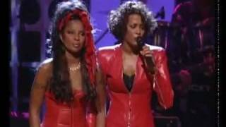 Whitney Houston & Mary J. Blige - Ain't No Way (Live at VH1 Divas 1999)