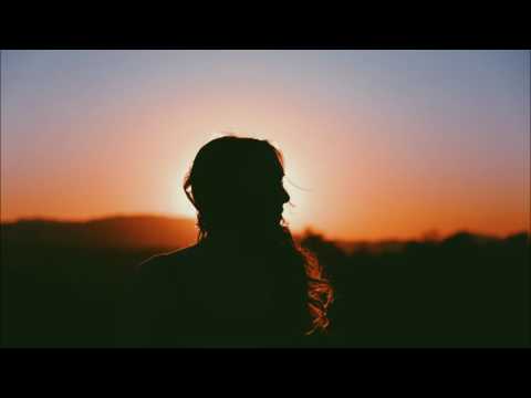 Audien vs. Oliver Heldens ft. Delaney Jane - Leaving Of Grey (Robert Miller Mashup)