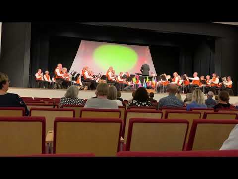 Gruno's Postharmonie Groningen in Bad Orb - Far and Away  (John Williams, arr. Paul Levender)