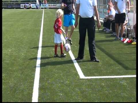 Excelsior'31 1 - GVVV 1   3 - 1