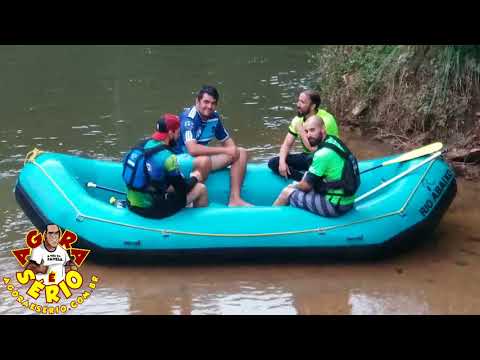 Caio Cabeção realiza o sonho de praticar Rafting no bote do Rio Abaixo