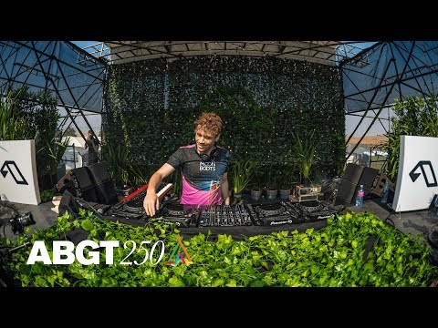 Moon Boots Live at Anjunadeep at The Gorge (Full 4K Ultra HD Set) #ABGT250 Video