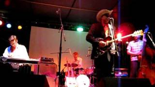 Deke Dickerson and The Modern Sounds - Love Come Back To Me / Hello Darlin'