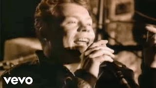 UB40 - Groovin&#39; (Out On Life)